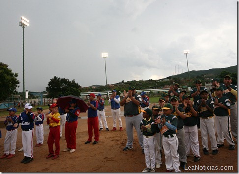 ESTADIO DE BEISBOL IGNACIO CAMERO