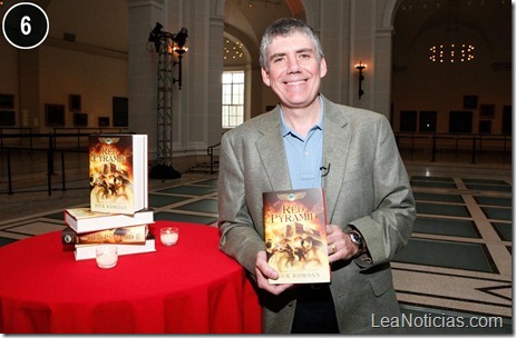 Rick Riordan-6