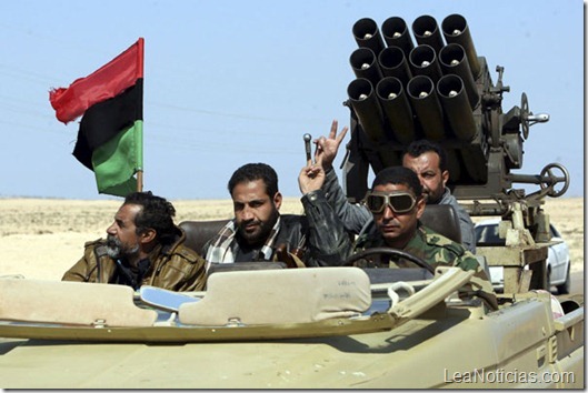 15000-millones-de-dolares-para-rebeldes-libios