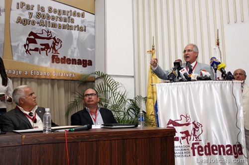 Alcalde Ledezma en intervencion en Asamblea anual de FEDENAGAS (1)