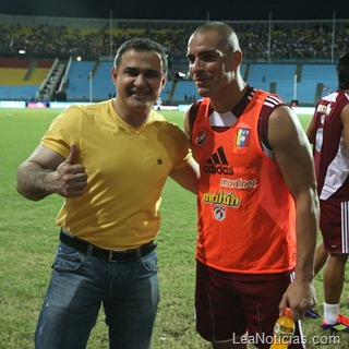 TAREK CON LA VINOTINTO (2)