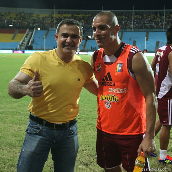 TAREK CON LA VINOTINTO (2)