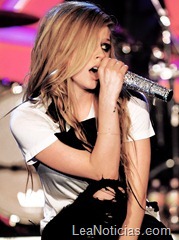 Avril Lavigne Race to Erase MS