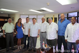 EL GOBERNADOR CON LA CAMARA DE TURISMO