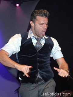 0249 - Ricky Martin