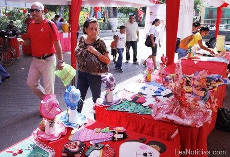 BAZAR NAVIDEÑO