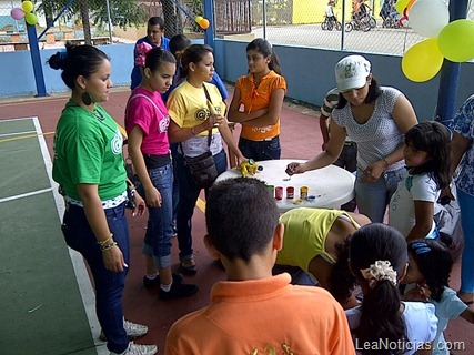 Dibujando Sonrisas parroquia Clarines (2)