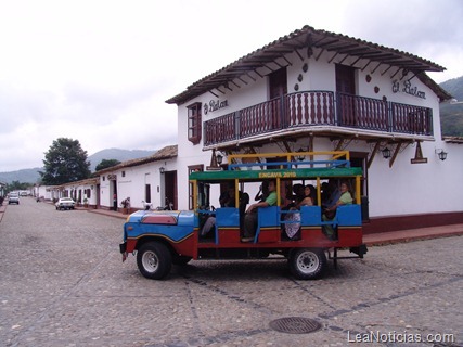 El colorido pueblo de San Pedro del Río