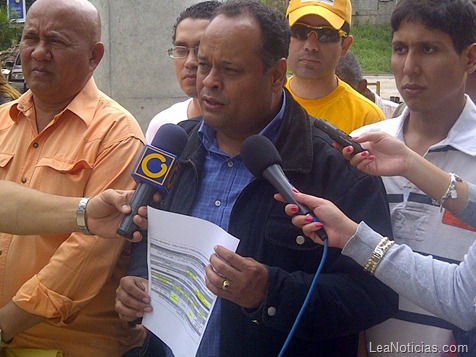 Rueda de Prensa Máximo Sánchez (2)