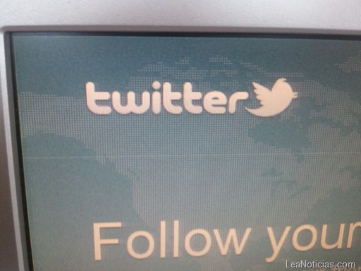 Twitter-follow-800x600