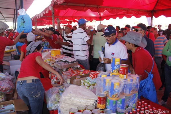 mega mercal navideño 2