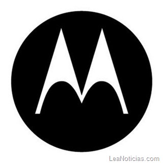 motorola logo negro ataca iphone