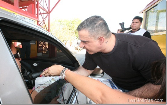 TAREK DA BIENVENIDA A TEMPORADISTAS (1)