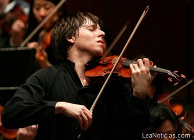 Joshua Bell. Photo by Chris Lee