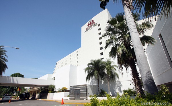 hotel-venetur-puerto-la-cruz