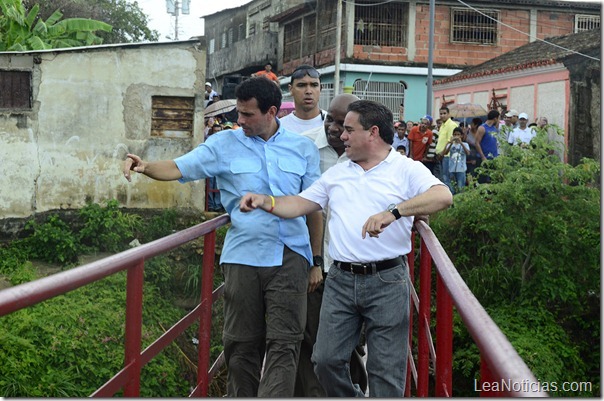 18VISITA CASA X CASA DE HCR EN PTO CUMAREBO EDO FALCON_GS