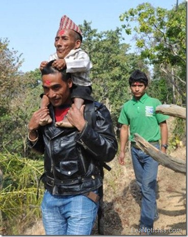 hombre-pequeño-nepal-1