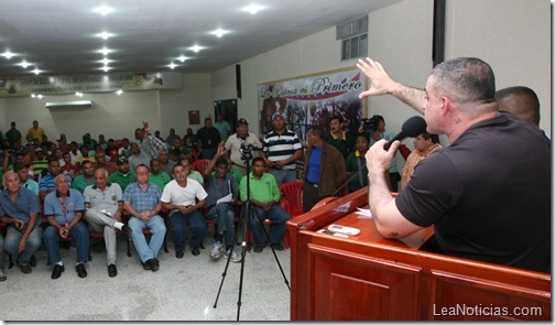 tarek_asamblea_transportistas_anzoategui_02