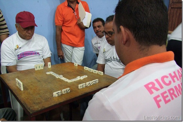 Juegos (1) Juegos (1)