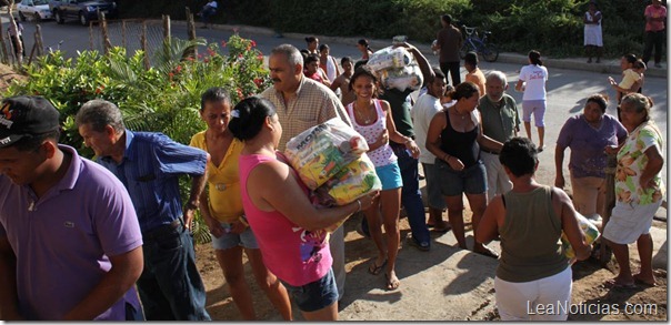 cestas alimentarios entrego gobernacion insular