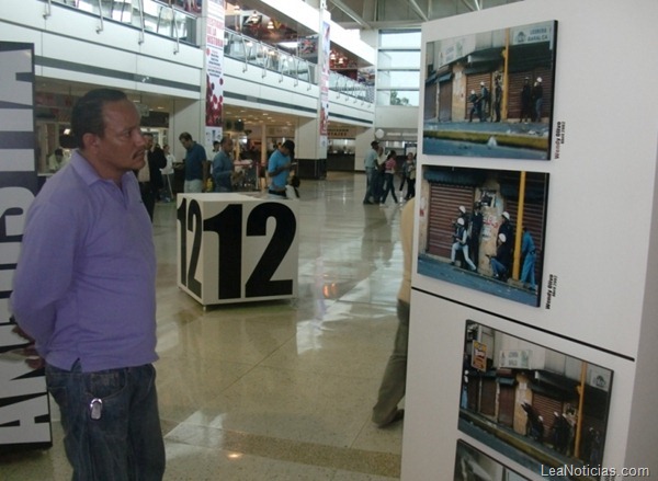 exposición-fotográfica-11-abril-aeropuerto-maiquetía-02
