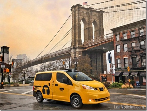 2014 Nissan NV200 Taxi