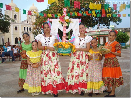 25.05.2012 Cruz de Mayo