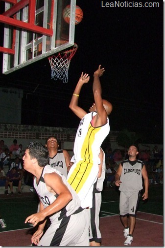 Inicio Torneo Basket Montañeros 26-04 (15)