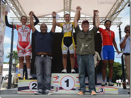 PREOLINMPICO CICLISMO FEMENINO 585