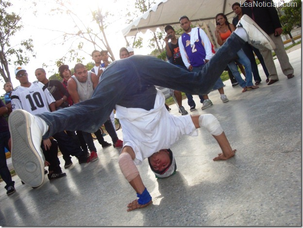 figuras riesgosas predominan en el break dance