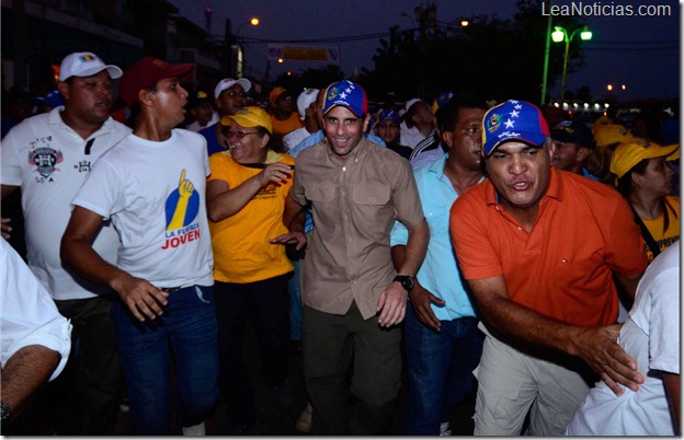 ASAMBLEA_DE_CIUDADANOS_CON_HCR_EN_PUNTA_DE_PIEDRAS_NVA._ESPARTA_GS-2