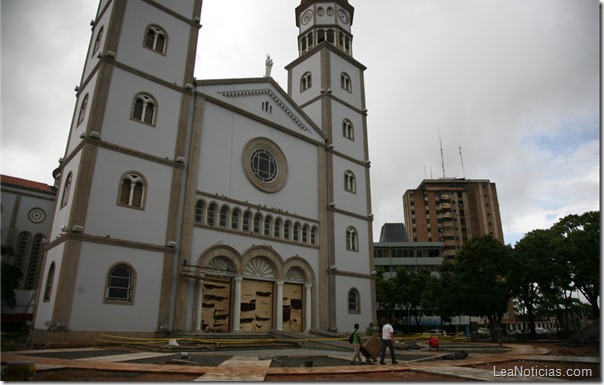 El Gato Briceño transforma a La Catedral de Maturín  foto 1