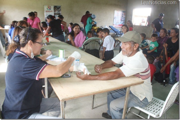 Más de 460 personas asistidas en jornada integral en La Pradera