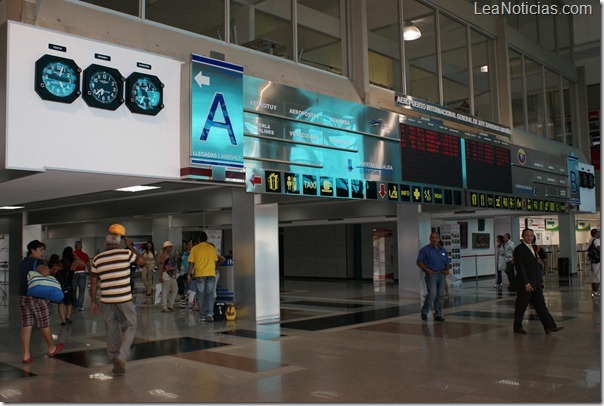 Recital de Poesía se realizará en Aeropuerto Santiago Mariño para visitantes y trabajadores