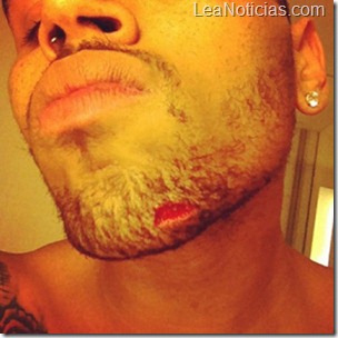 reg_300.ChrisBrown.jc.061412