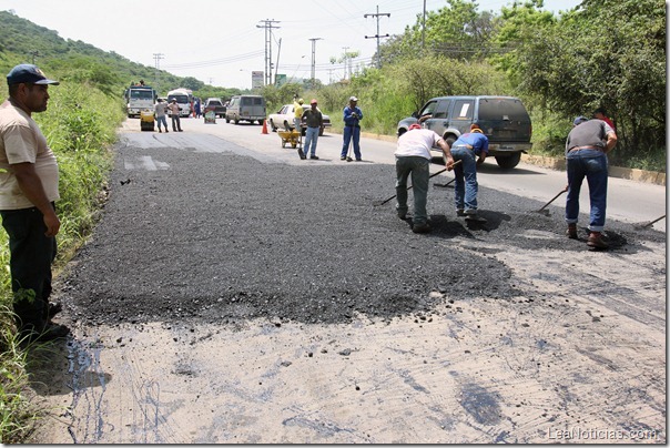 Asfaltado Vía El Rincón 2