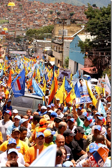 Capriles_cementerio_caracas (3)