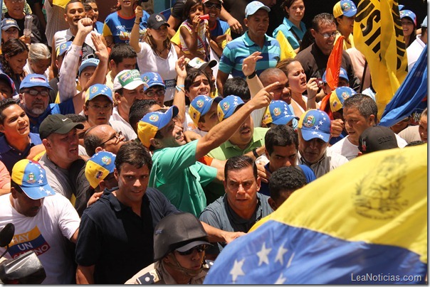 Capriles_cementerio_caracas (5)