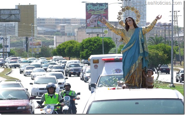 Patrona La Asuncion y Cristo Pampatar (13)