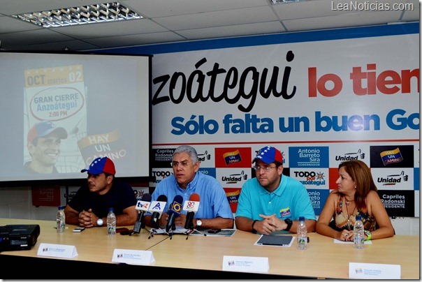 26.09.12 Rueda de prensa (12)