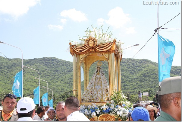 AV_4623 - DIA DE LA VIRGEN DEL VALLE  (FOTO ALEXNYS VIVAS)