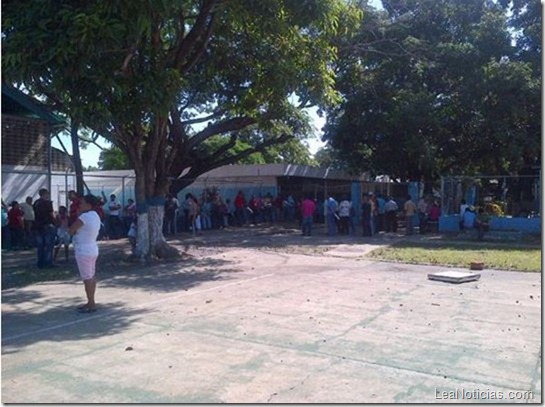 AnzConCapriles