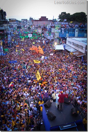 CIERRE_DE_CAMPAN_A_EN_LA_CIUDAD_DE_BARINAS-_FOTOS_GUILLERMO_SUA_REZ-19