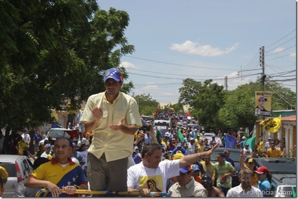 Capriles_en_Coro_ (3)