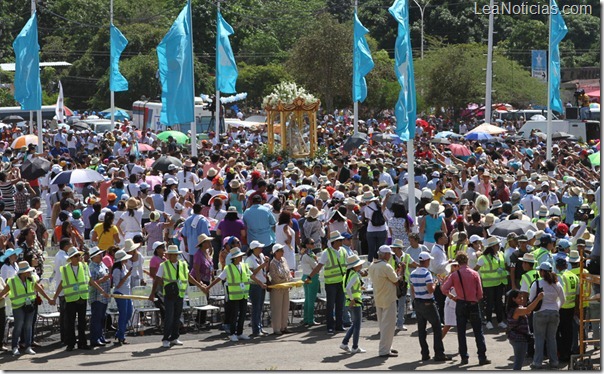 FOTO CAMPO EUCARISTICOS  (FOTO ROSA BRITO)