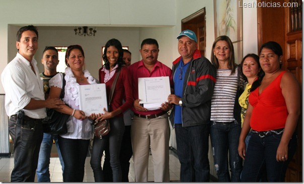 Gobernación entrega proyectos para mejorar viviendas foto 2