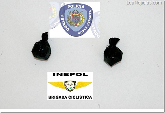 FOTO 1- Envoltorios de droga incautados por la comisión policial