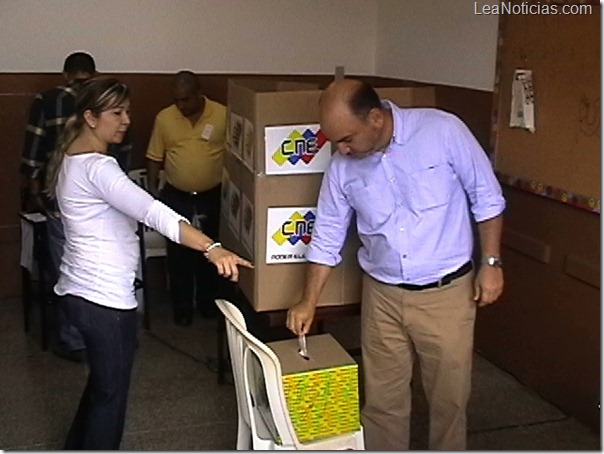 Jose Ramon Sanchez 7 de octubre de 2012-1 Jose Ramon Sanchez 7 de octubre de 2012-1