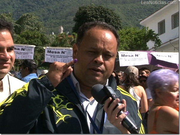 Maximo Sanchez 07 de octubre de 2012 Maximo Sanchez 07 de octubre de 2012