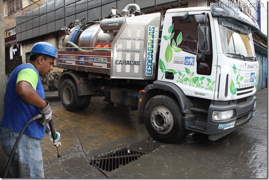 Vactor en limpieza de drenajes